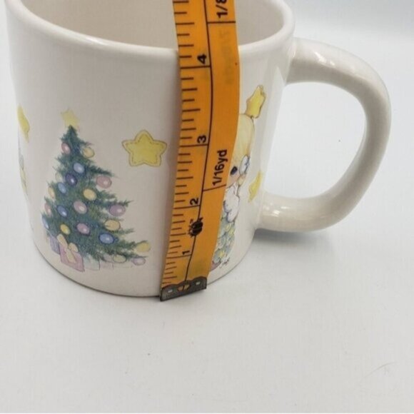 Precious Moments Large Christmas Mug 3D Raised Images 2007 20 Ounce - Picture 11 of 13